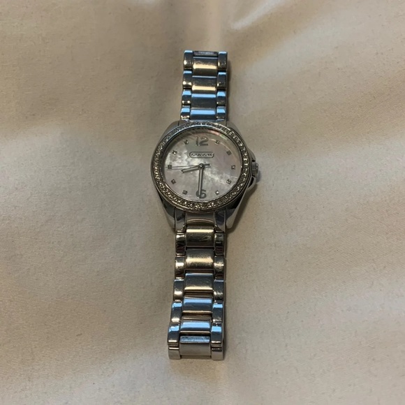 COACH TRISTEN WOMEN’S MOTHER OF PEARL STEEL DIAMOND WATCH main image 5